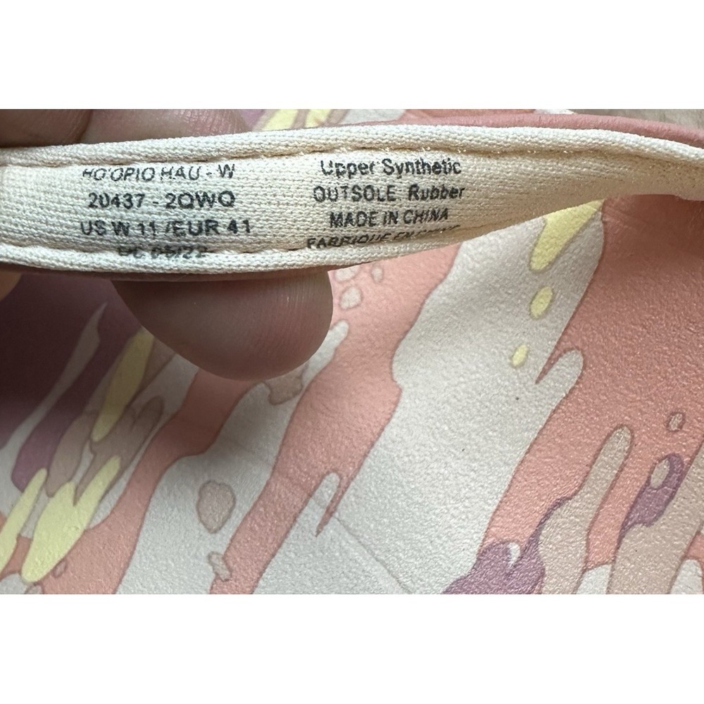 OluKai Women's Ho'opio Hau Sandal Pink Camo Flip Flops Women's Size 11 - Picture 9 of 9
